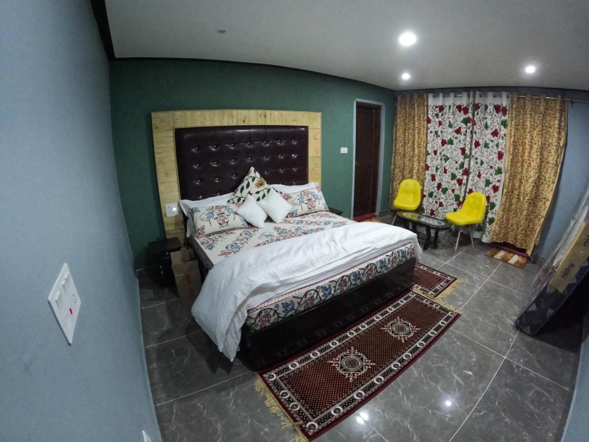 Hotel Seven Pahalgam Exterior photo