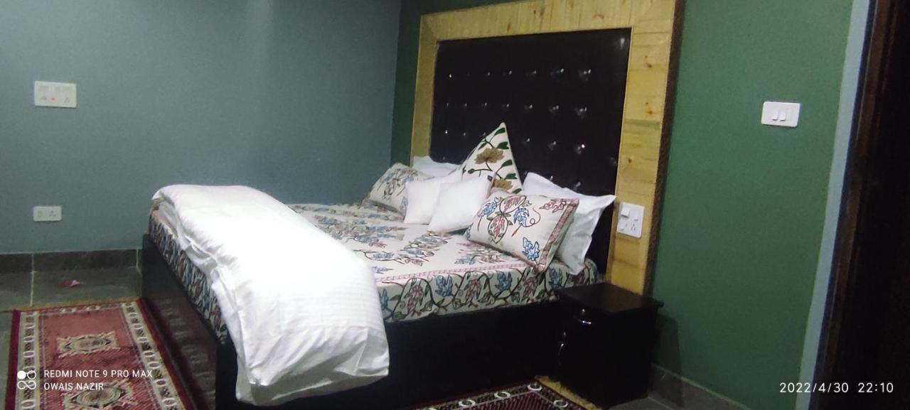 Hotel Seven Pahalgam Exterior photo