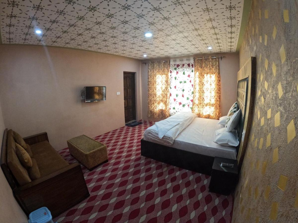 Hotel Seven Pahalgam Exterior photo